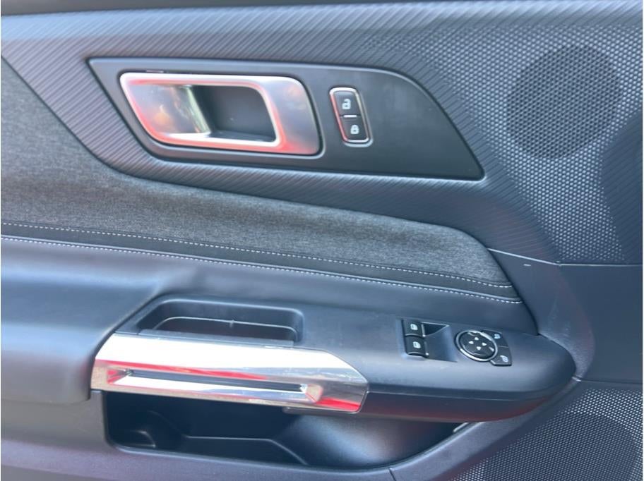 2024 Ford Mustang EcoBoost Coupe 2D