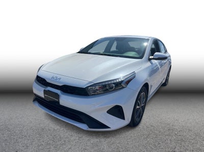 2023 Kia Forte LXS Sedan 4D