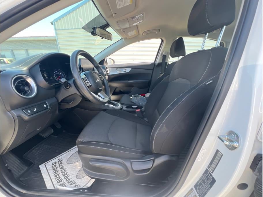 2023 Kia Forte LXS Sedan 4D