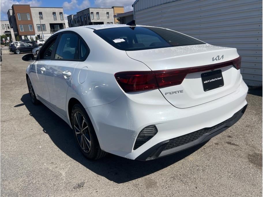 2023 Kia Forte LXS Sedan 4D