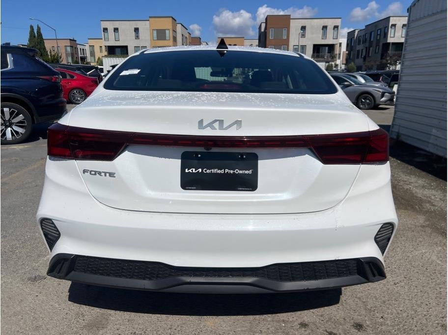 2023 Kia Forte LXS Sedan 4D