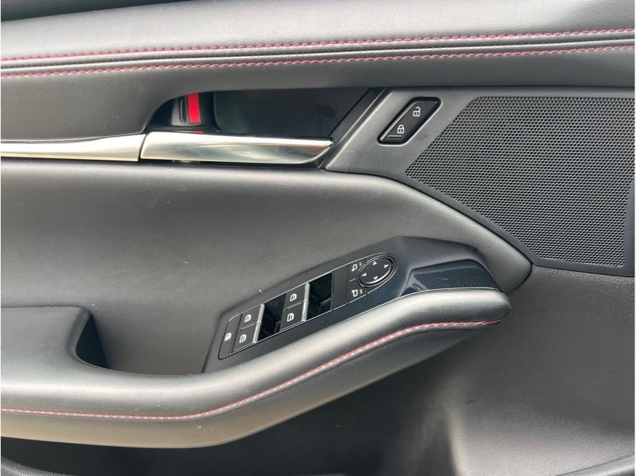 2024 Mazda MAZDA3 2.5 S Carbon Edition Sedan 4D