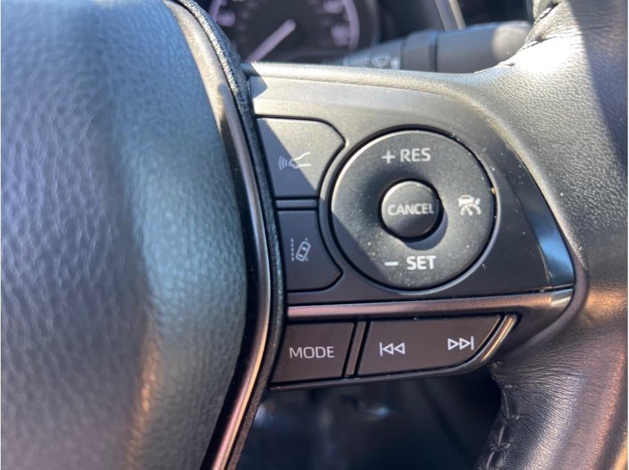 2024 Toyota Camry SE Sedan 4D