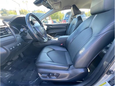 2024 Toyota Camry SE Sedan 4D