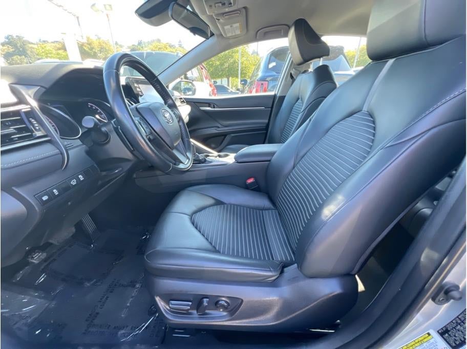 2024 Toyota Camry SE Sedan 4D
