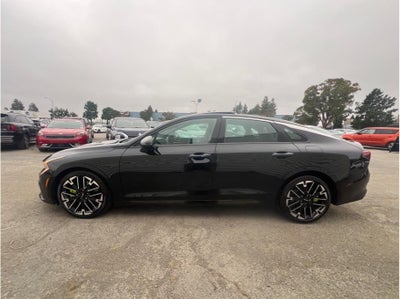 2025 Kia K5 GT Sedan 4D