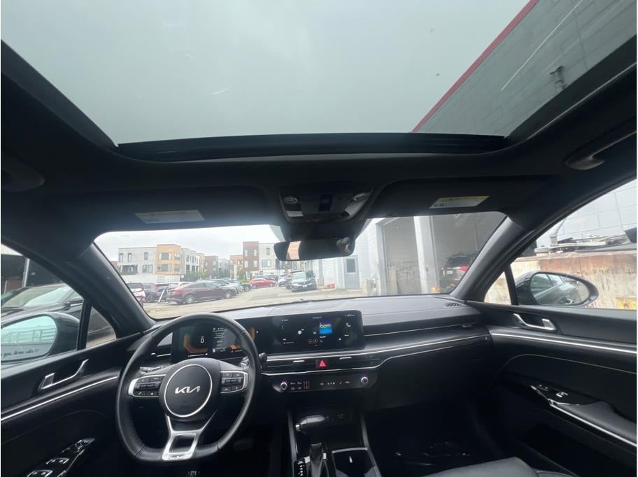 2025 Kia K5 GT Sedan 4D