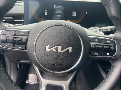 2025 Kia K5 GT Sedan 4D