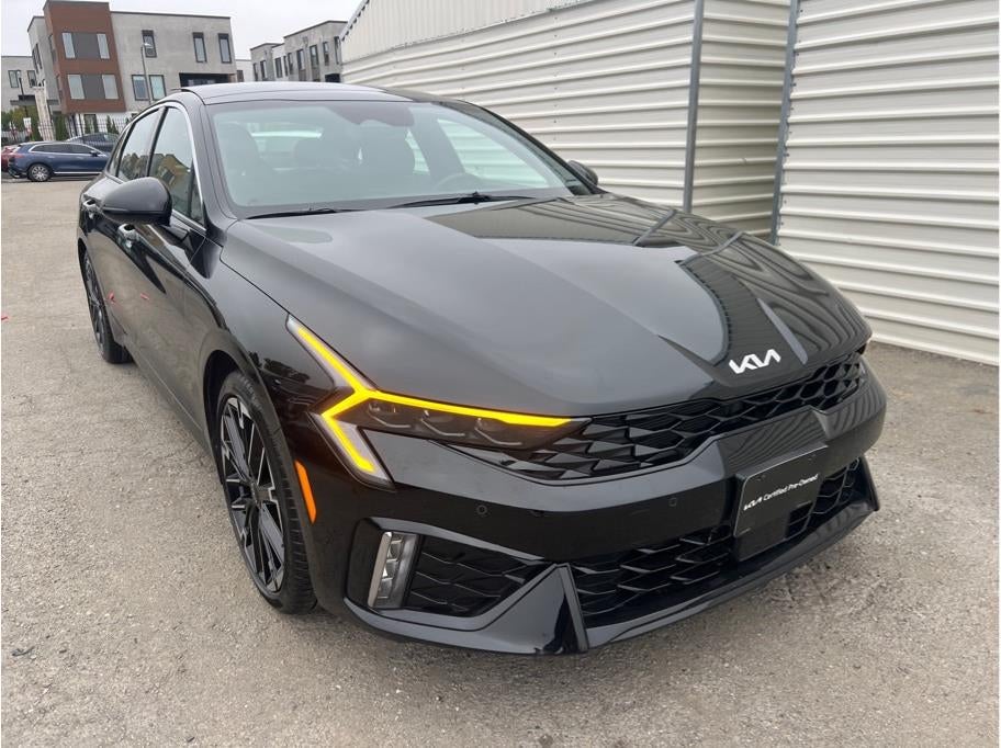 2025 Kia K5 GT Sedan 4D