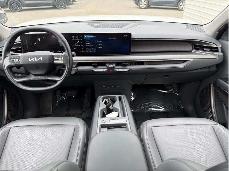 2024 Kia EV9 Light Long Range Sport Utility 4D