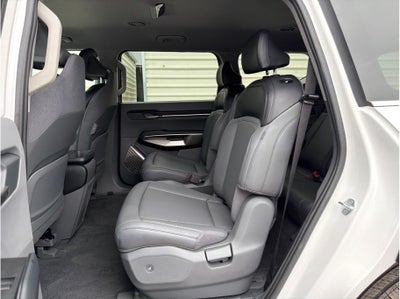 2024 Kia EV9 Light Long Range Sport Utility 4D
