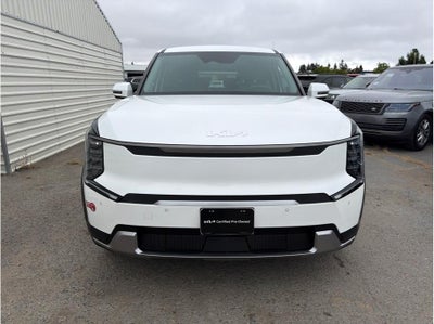 2024 Kia EV9 Light Long Range Sport Utility 4D