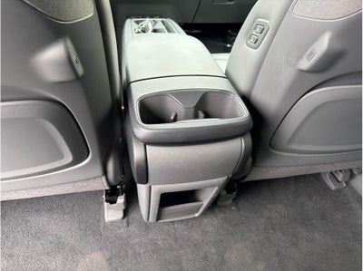 2024 Kia EV9 Light Long Range Sport Utility 4D