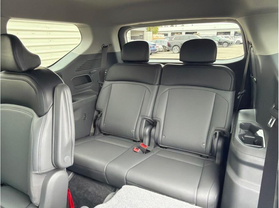 2024 Kia EV9 Light Long Range Sport Utility 4D