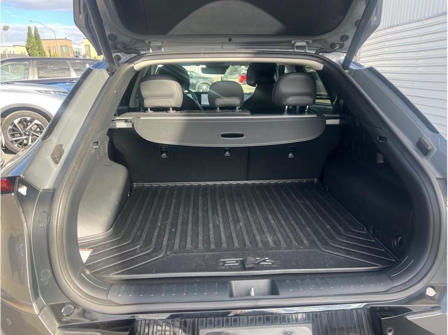 2024 Kia EV6 Wind