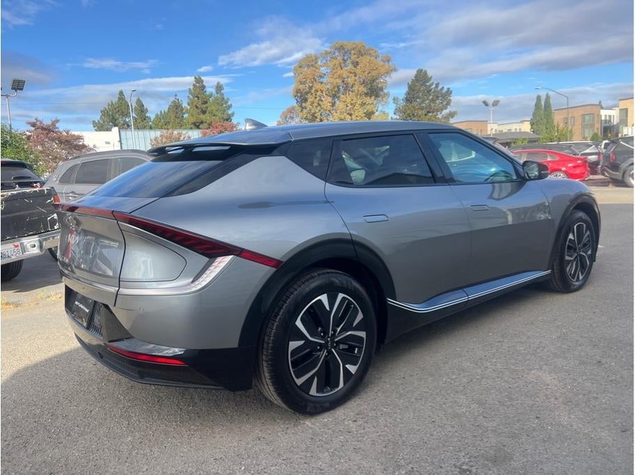 2024 Kia EV6 Wind