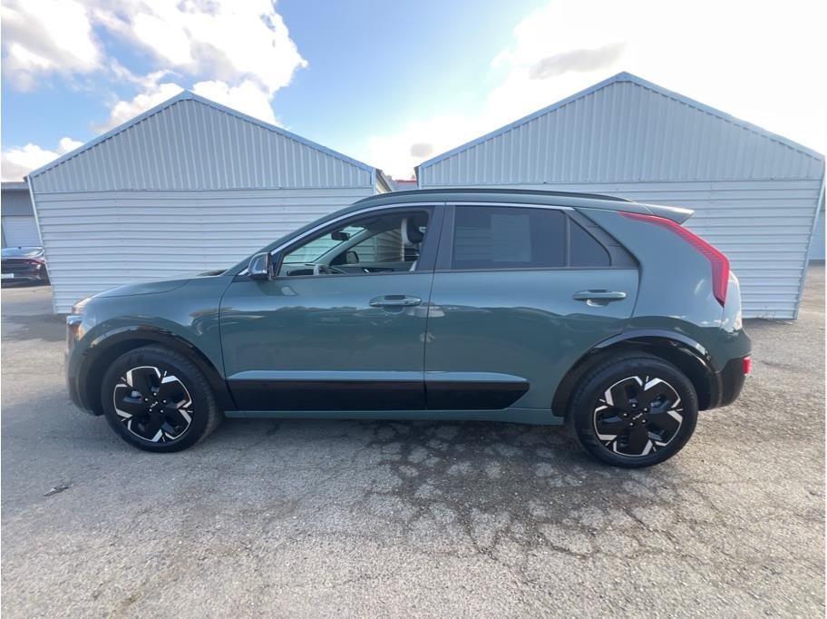 2023 Kia Niro EV Wind Wagon 4D