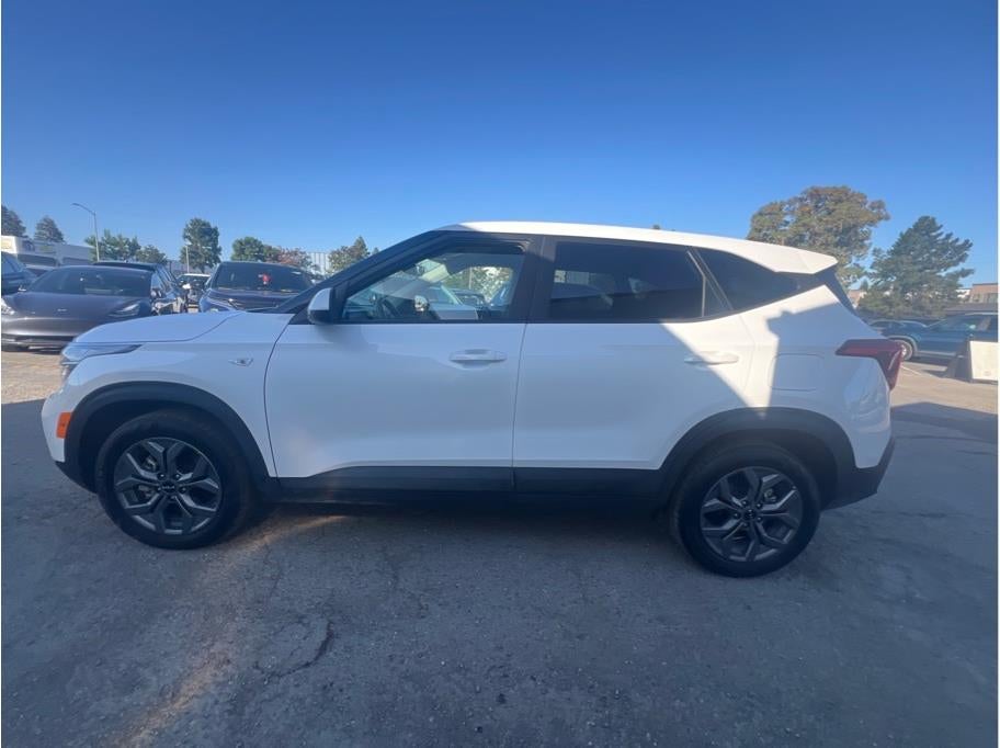 2026 Kia Seltos LX Sport Utility 4D