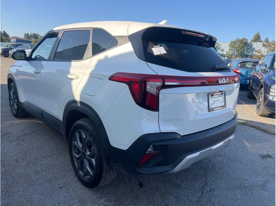 2026 Kia Seltos LX Sport Utility 4D