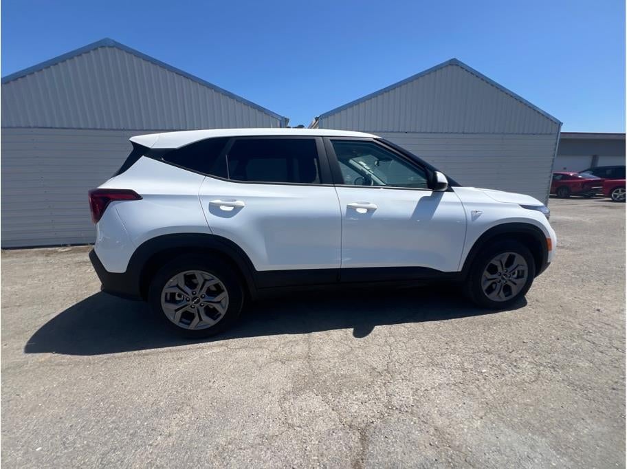 2026 Kia Seltos LX Sport Utility 4D