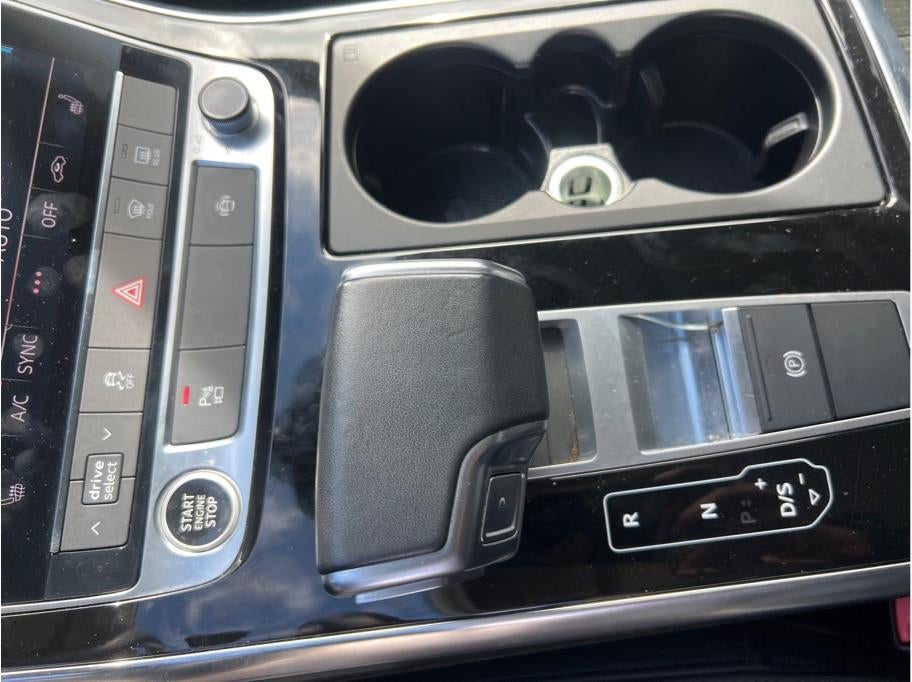 2024 Audi Q7 45 TFSI Premium Plus Sport Utility 4D