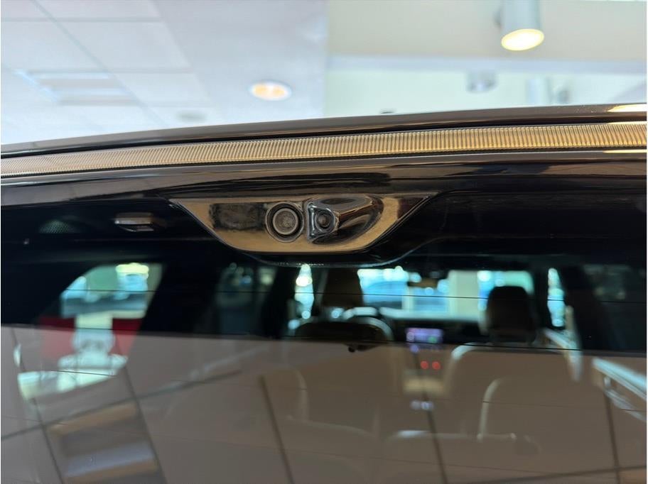 2023 Jeep Grand Cherokee L Summit Reserve Sport Utility 4D
