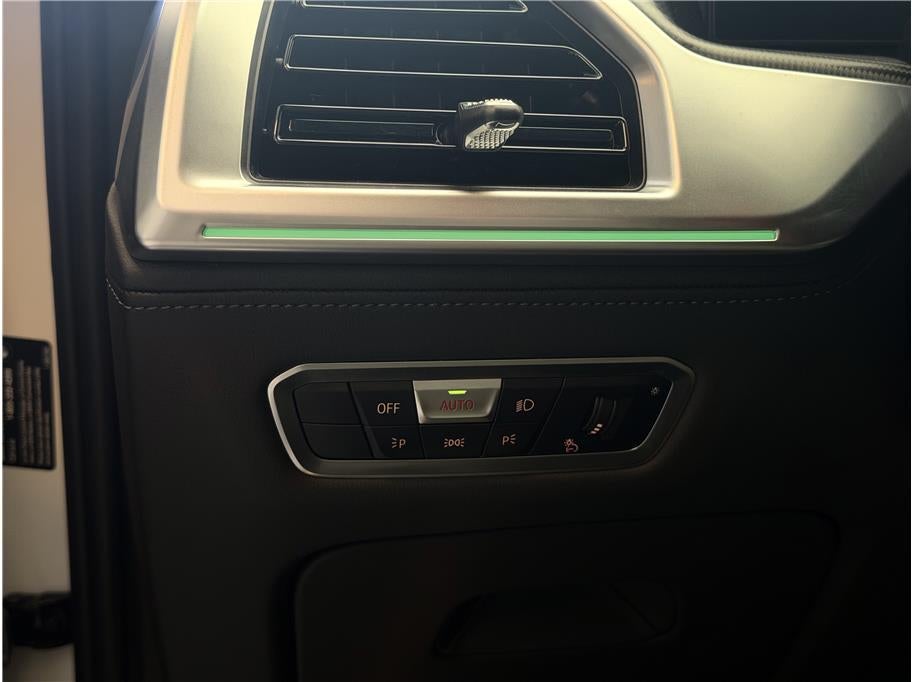 2023 BMW XM Sport Utility 4D