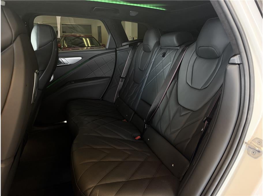 2023 BMW XM Sport Utility 4D