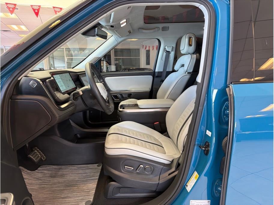 2023 Rivian R1S Launch Edition Sport Utility 4D