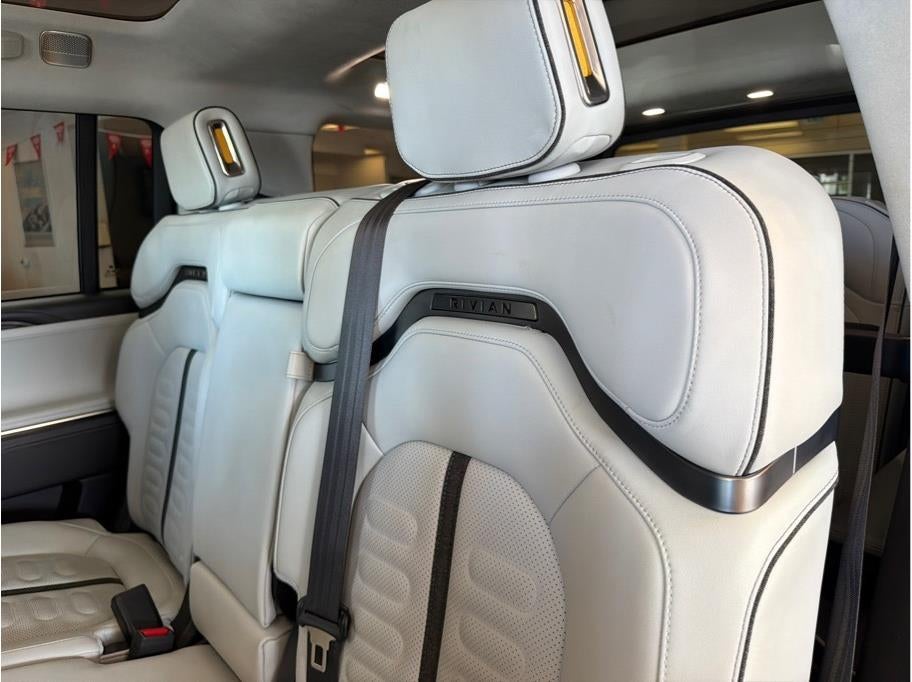 2023 Rivian R1S Launch Edition Sport Utility 4D