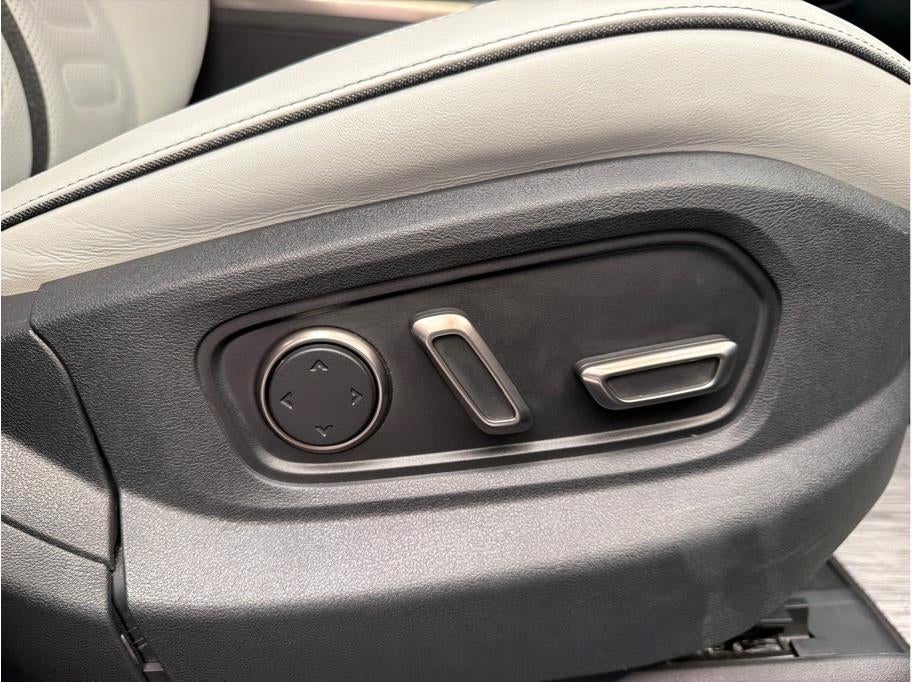 2023 Rivian R1S Launch Edition Sport Utility 4D