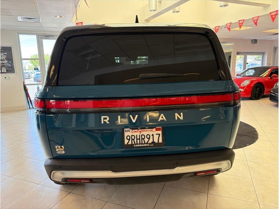 2023 Rivian R1S Launch Edition Sport Utility 4D