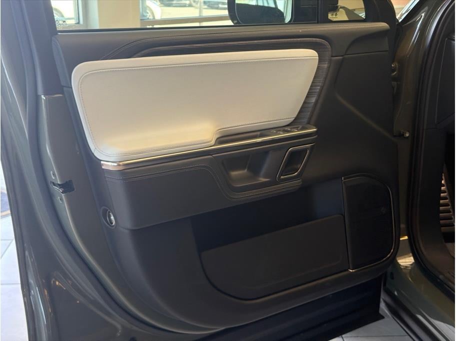 2024 Rivian R1S Launch Edition Sport Utility 4D