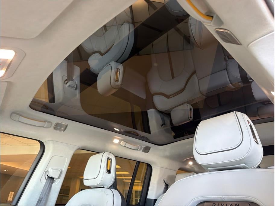 2024 Rivian R1S Launch Edition Sport Utility 4D