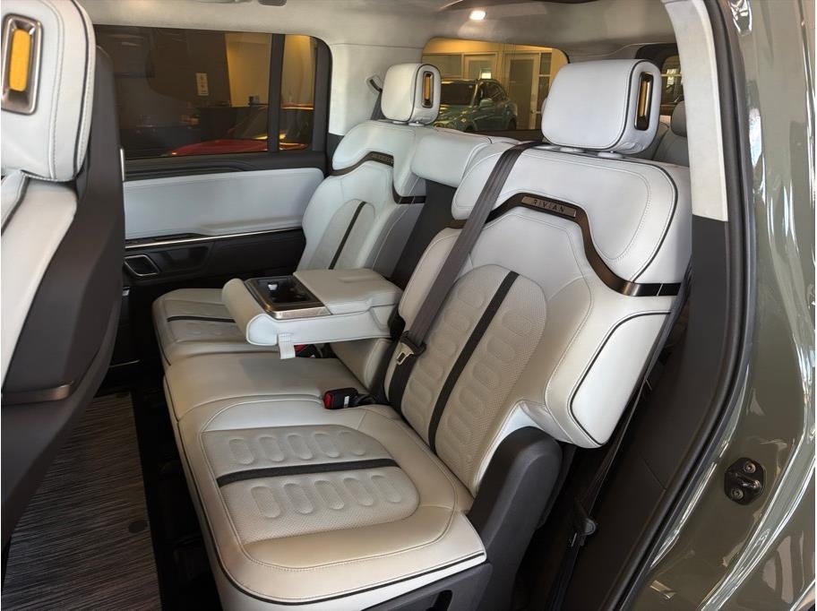 2024 Rivian R1S Launch Edition Sport Utility 4D