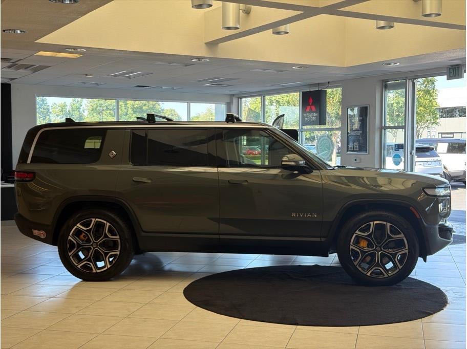 2024 Rivian R1S Launch Edition Sport Utility 4D