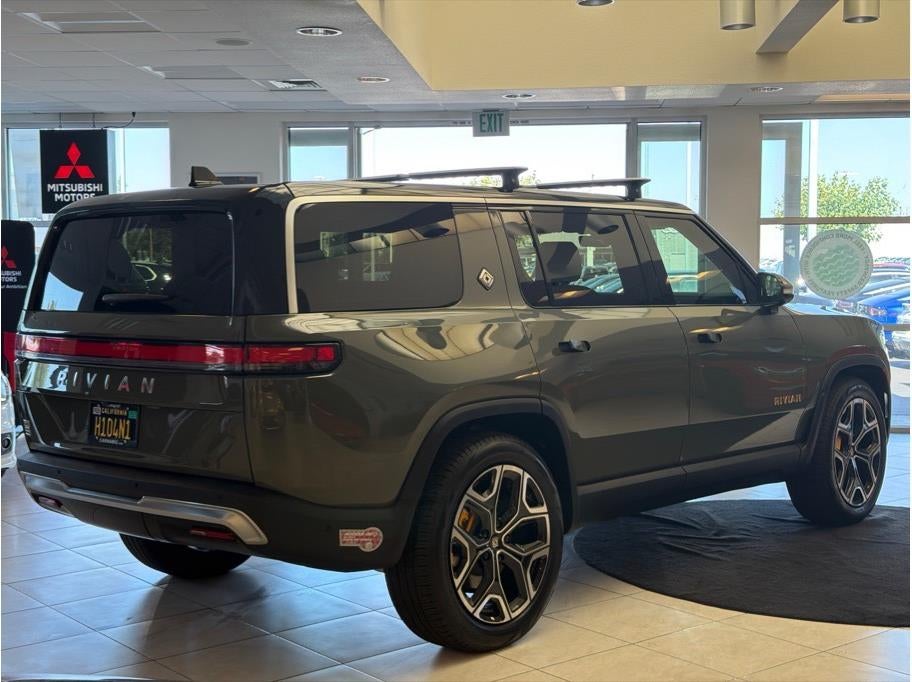 2024 Rivian R1S Launch Edition Sport Utility 4D