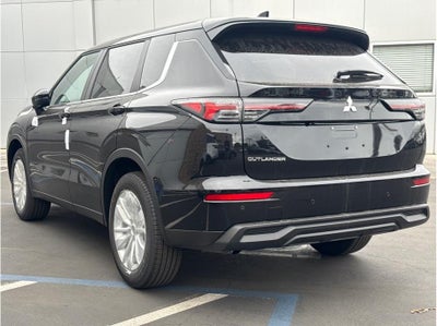 2026 Mitsubishi Outlander ES