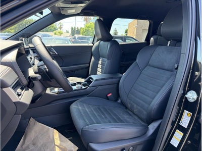 2026 Mitsubishi Outlander LE