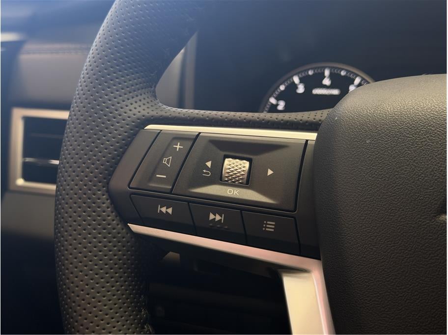 2026 Mitsubishi Outlander LE