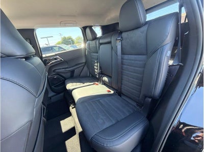 2026 Mitsubishi Outlander SE