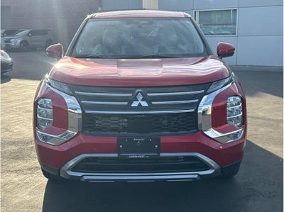 2026 Mitsubishi Outlander SE