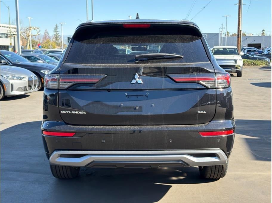 2026 Mitsubishi Outlander SEL