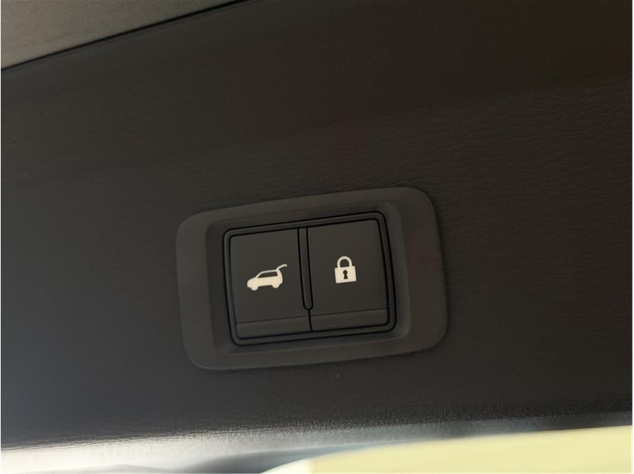 2026 Mitsubishi Outlander PHEV SE