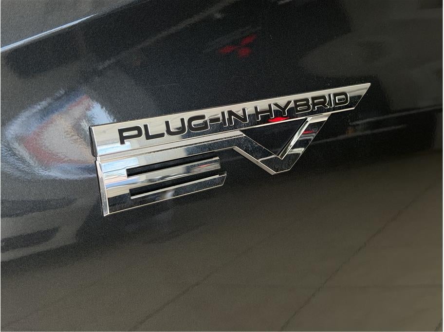 2026 Mitsubishi Outlander PHEV SE