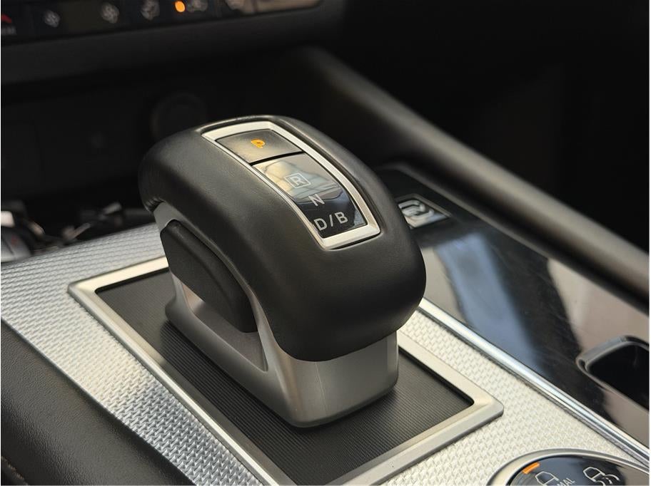2023 Mitsubishi Outlander PHEV SEL Sport Utility 4D