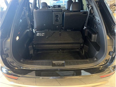 2023 Mitsubishi Outlander PHEV SEL Sport Utility 4D