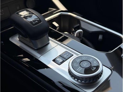 2026 Mitsubishi Outlander PHEV SE