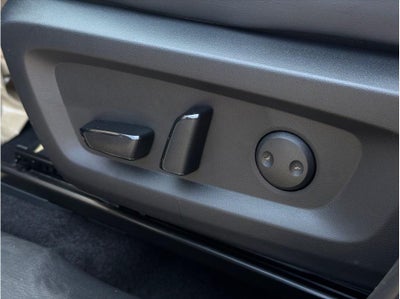 2026 Mitsubishi Outlander PHEV SE