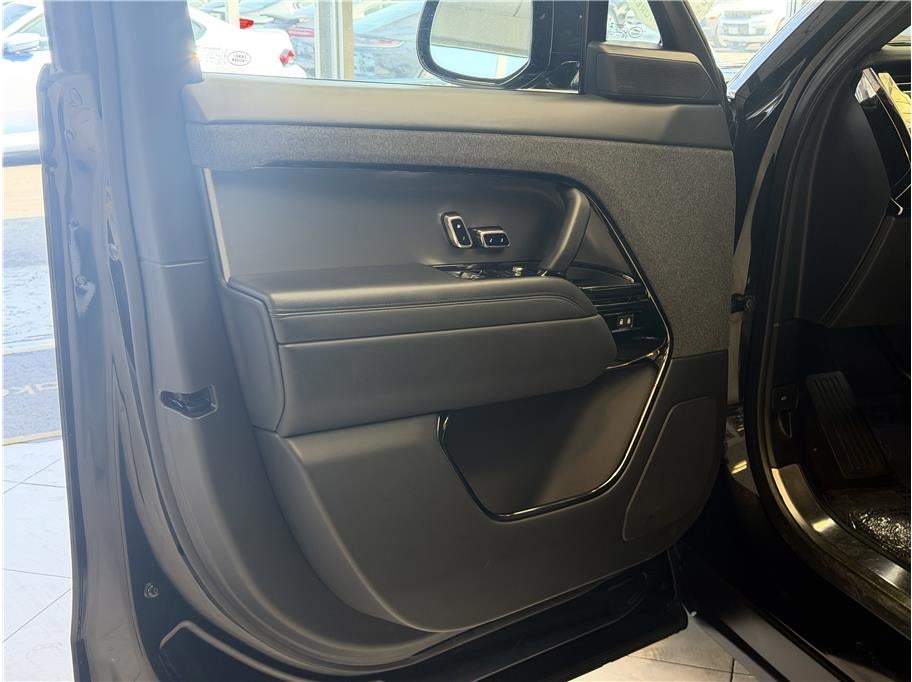 2024 Land Rover Range Rover Sport P400 SE Dynamic Sport Utility 4D